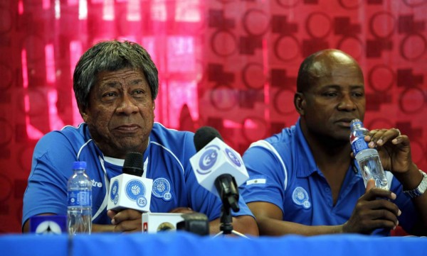 Primitivo Maradiaga y la potencia física de Honduras: 'Hasta las Torres Gemelas cayeron'