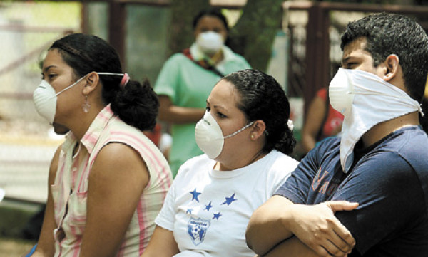 Hospitales se están quedando sin medicinas