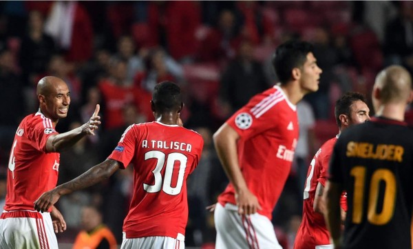 El Benfica, a un paso de octavos de la Champions
