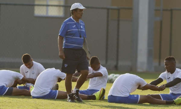 Pinto quiere a una Honduras rápida frente a Argelia