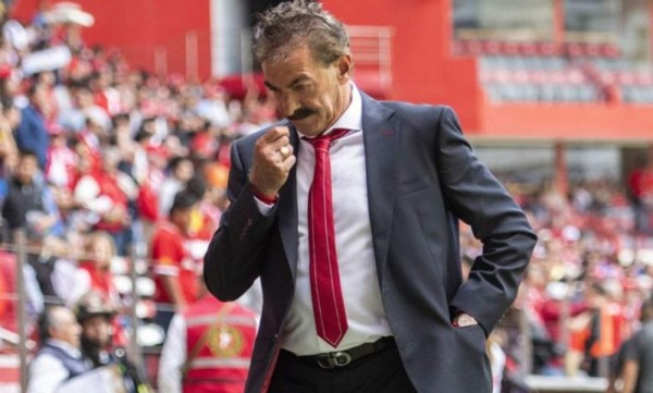 Ricardo La Volpe se retira del fútbol y anuncia los motivos de la decisión