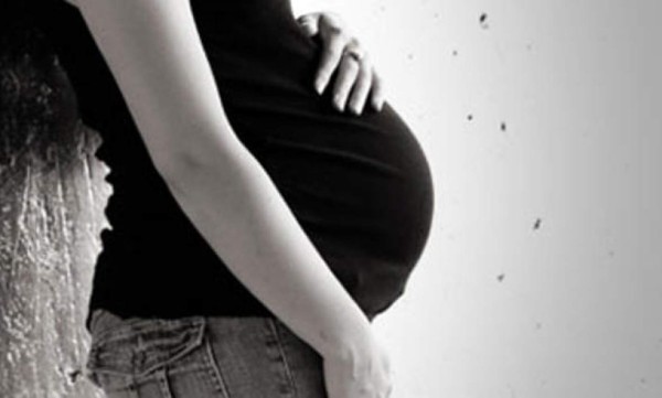 Niña embarazada se niega a abortar en Uruguay