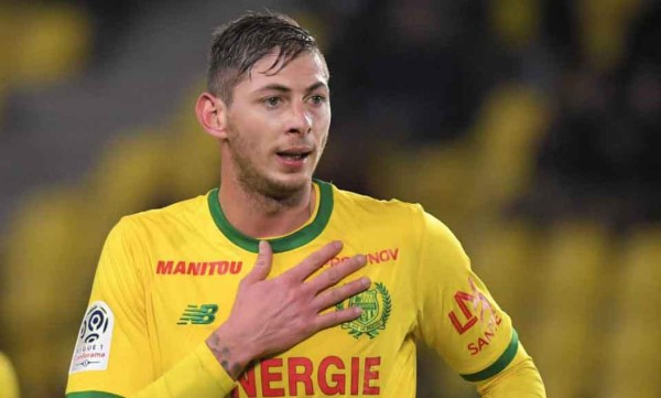 Emiliano Sala: Revelan informe e imágenes de cómo encontraron el avión