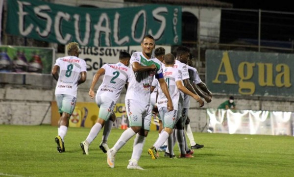 Agónica remontada del Platense sobre Real de Minas para seguir en la pelea