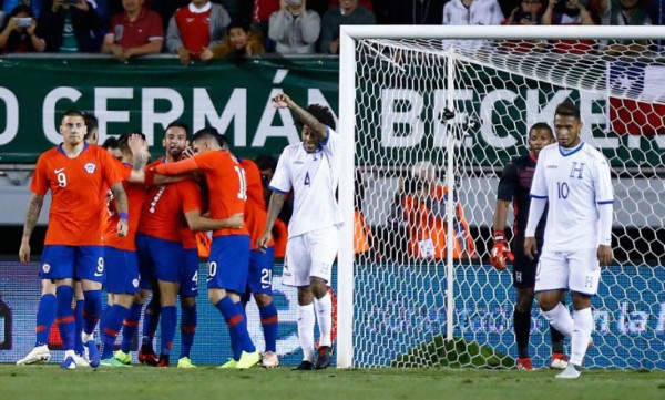 Chile anuncia amistoso frente a Honduras en San Pedro Sula