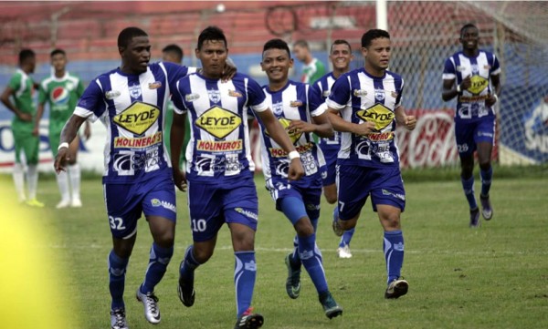 El Victoria gana y se acerca a los primeros lugares en la Liga de Ascenso
