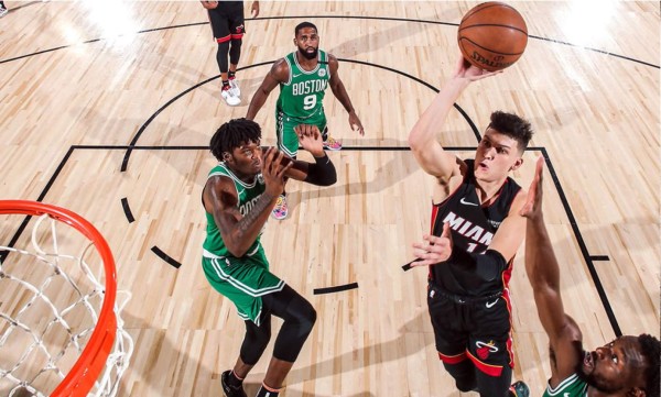 Miami Heat vence a Boston Celtics y se pone a un triunfo de las Finales de la NBA