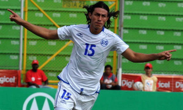 El Salvador se luce ante Belice