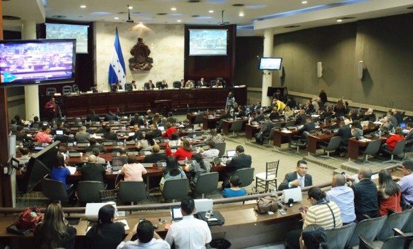 Nueva dependencia absorberá la Dirección de Carrera Policial