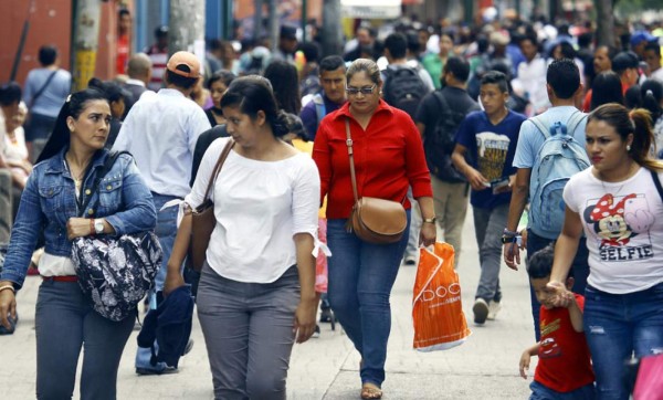 Una de cada 12 mujeres puede padecer cáncer