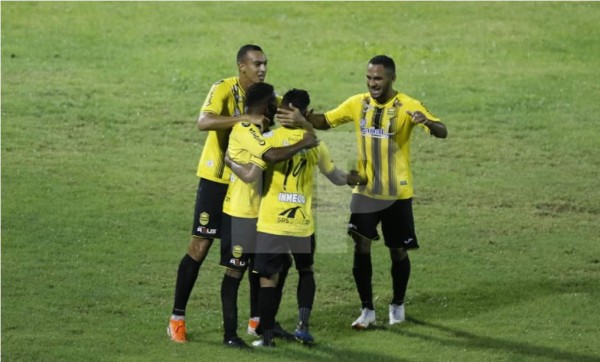 Real España golea al Honduras Progreso y se mete en la pelea por entrar a la pentagonal