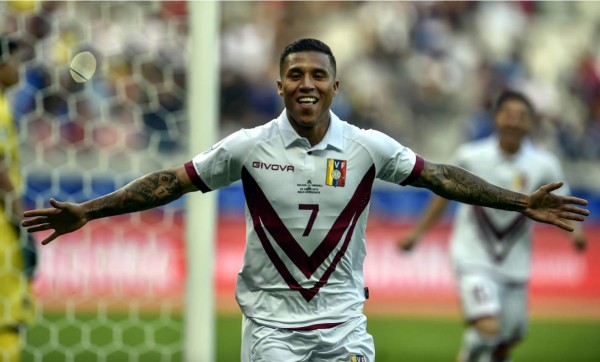 Venezuela clasificó a cuartos de la Copa América tras ganar a Bolivia