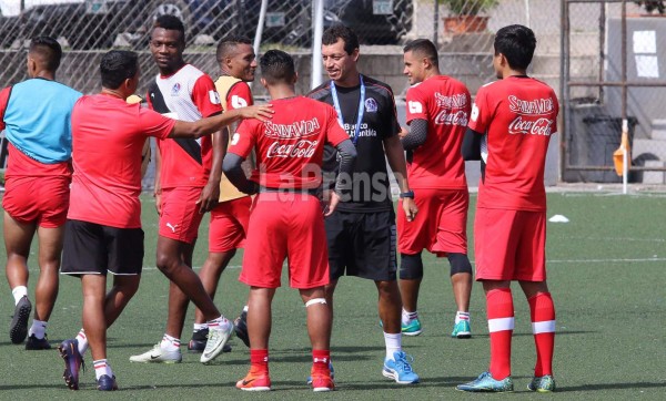 En Olimpia se pronuncian tras el duro castigo de la Concacaf