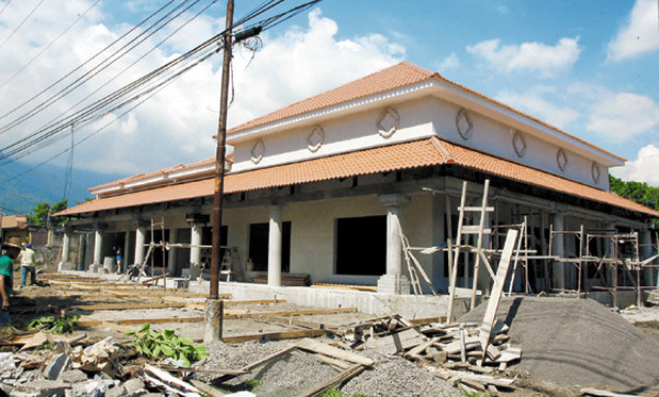 'Mini-moles”, en total apogeo