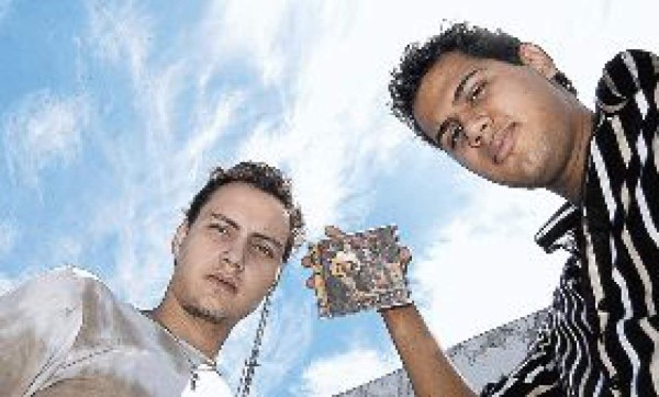 Salvados por la guitarra