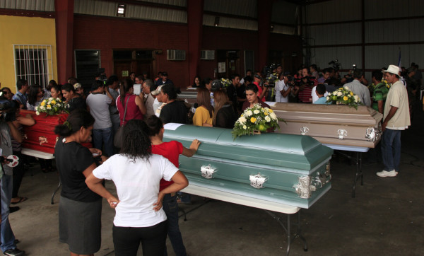 Toman muestras de sangre a familiares de hondureños desaparecidos en México