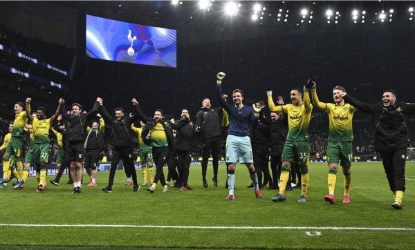 Norwich City, colista de la Premier, elimina en penales al Tottenham de la FA Cup