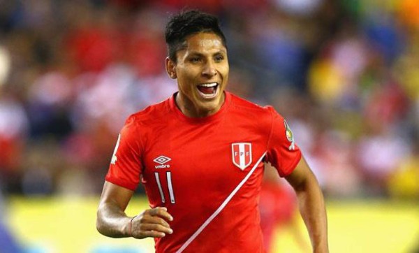 Peruano confesó que le marcó a Brasil con la mano