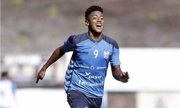 'Choco' Lozano, listo para reaparecer con el Tenerife tras dos meses lesionado