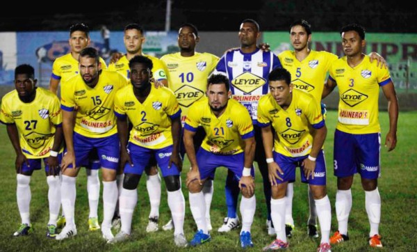 El Victoria busca anular el torneo para salvar la categoría