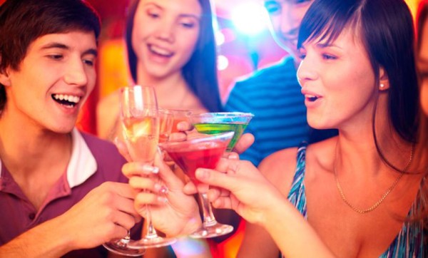 Efectos nocivos que provoca el consumo de alcohol en los adolescentes
