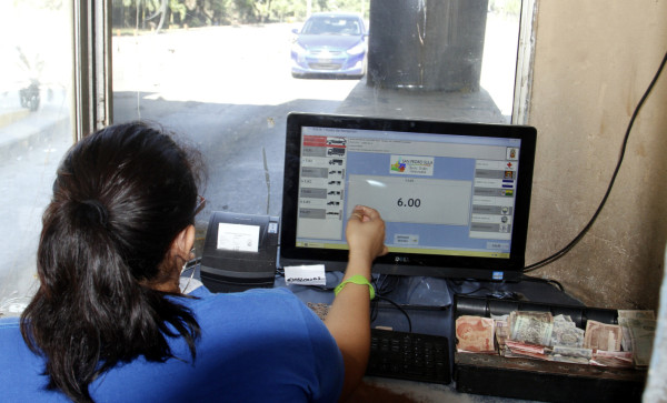 En cinco segundos pagan peaje los conductores en San Pedro Sula