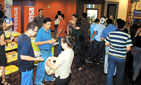 Estreno de cinta: '2012”, ¡sálvese quien pueda!