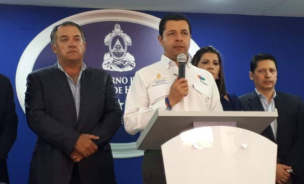 Conforman mesa técnica para enfrentar alzas a combustibles