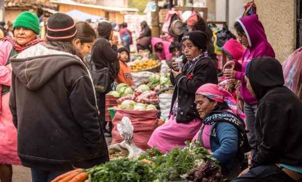 Frío de 7 grados tiene temblando a pobladores de La Esperanza