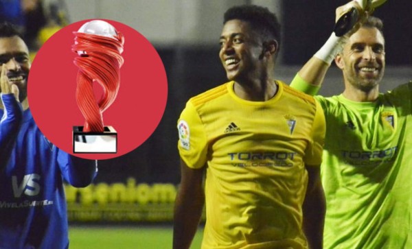 ¡Orgullo! 'Choco' Lozano elegido el mejor jugador del mes en la segunda de España