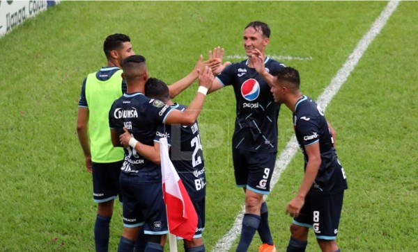 Motagua se consolida goleando a la Real Sociedad