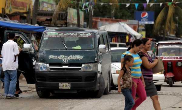 Motoristas de la López Arellano suspenden paro