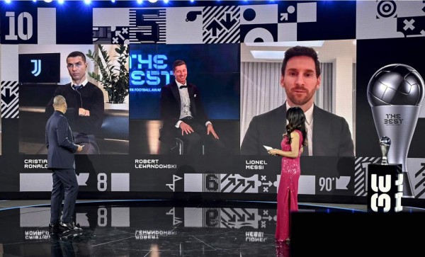 Robert Lewandowski era el favorito y se impuso a Messi y Cristiano Ronaldo. Foto AFP