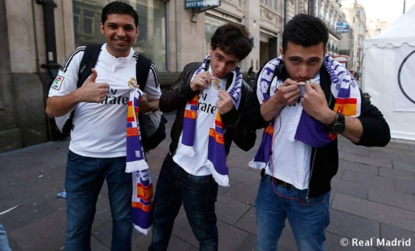 Aficionados del Real Madrid y Sevilla inundan Cardiff