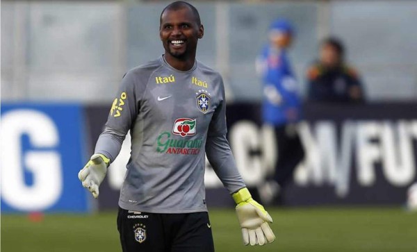 Portero de Brasil: 'Antes robaba en casas y supermercados'