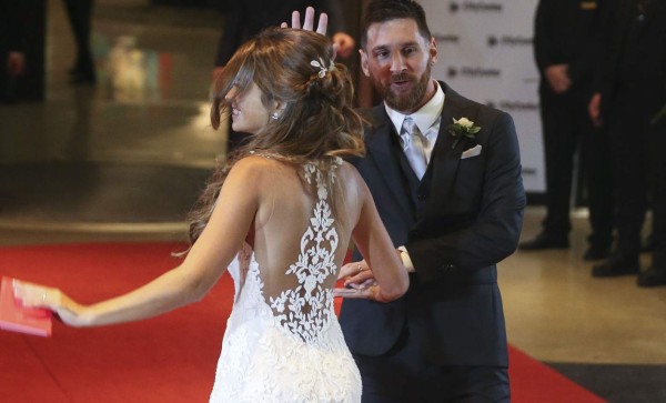 Messi se fue de luna de miel y hace una petición para renovar con Barça