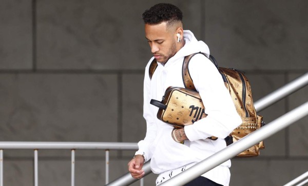 Neymar responde a críticos y asegura que respeta la cuarentena por coronavirus