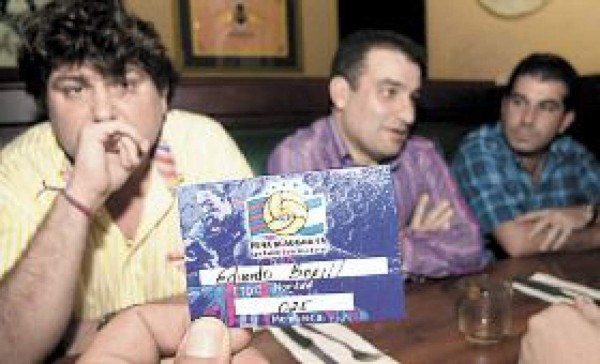 Nace club de fans hondureños del Barcelona