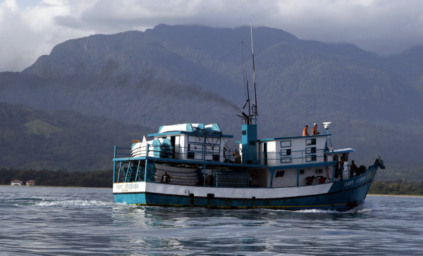 Más de 3,000 buzos misquitos se quedan sin trabajo por veda