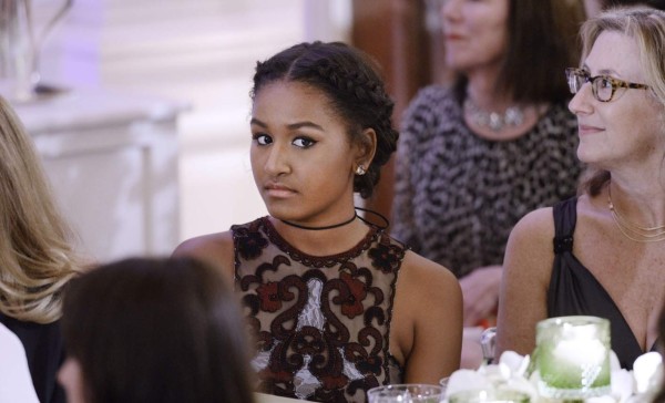 Sasha Obama deslumbra en la celebración de su cumpleaños 16