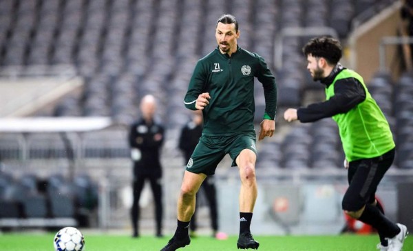 Ibrahimovic reaparece entrenando con el equipo del que es propietario... ¿y su futuro?