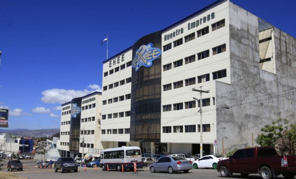 Enee ya cuenta con los $250 millones para deuda