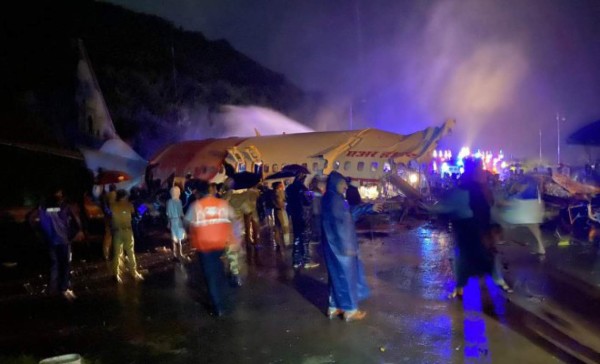 ¡Tragedia! Avión con 191 pasajeros se estrella al sur de India