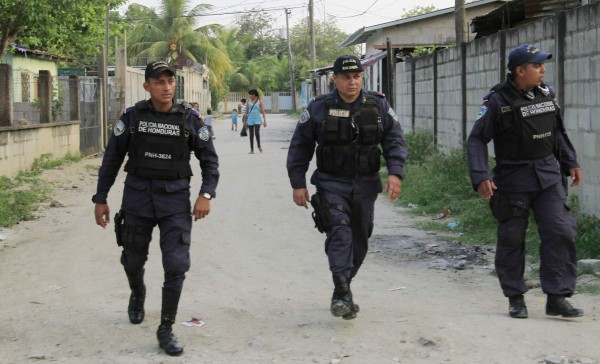Policías se reintegran a su labor al demostrar inocencia