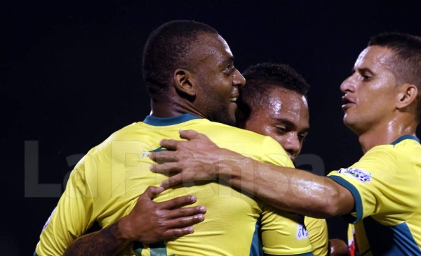 El Juticalpa FC gana en el Excélsior y hunde más al Platense