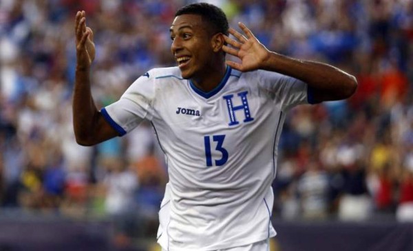 Eddie Hernández se perdería los juegos ante El Salvador