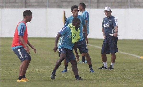 Pinto le baja intensidad a los trabajos con la Sub-23