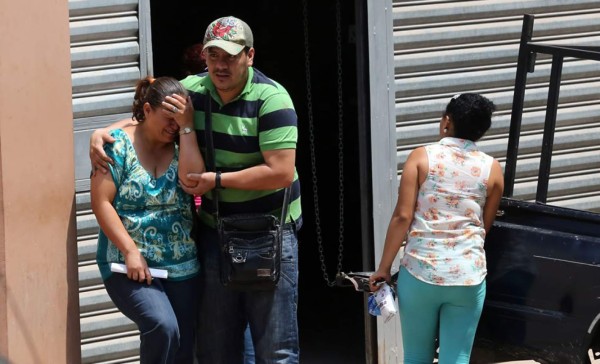 Estrangulada encuentran a alumna del Vicente Cáceres