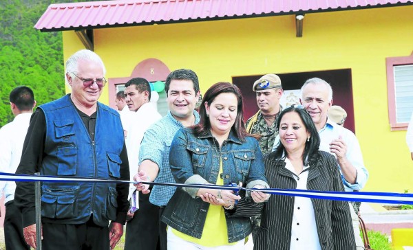 Inauguran obras en el Proyecto Victoria de Honduras