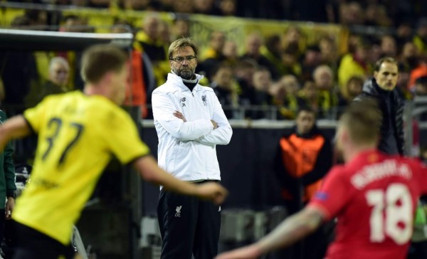 Liverpool allana el camino a semifinales en el regreso de Klopp a Dortmund